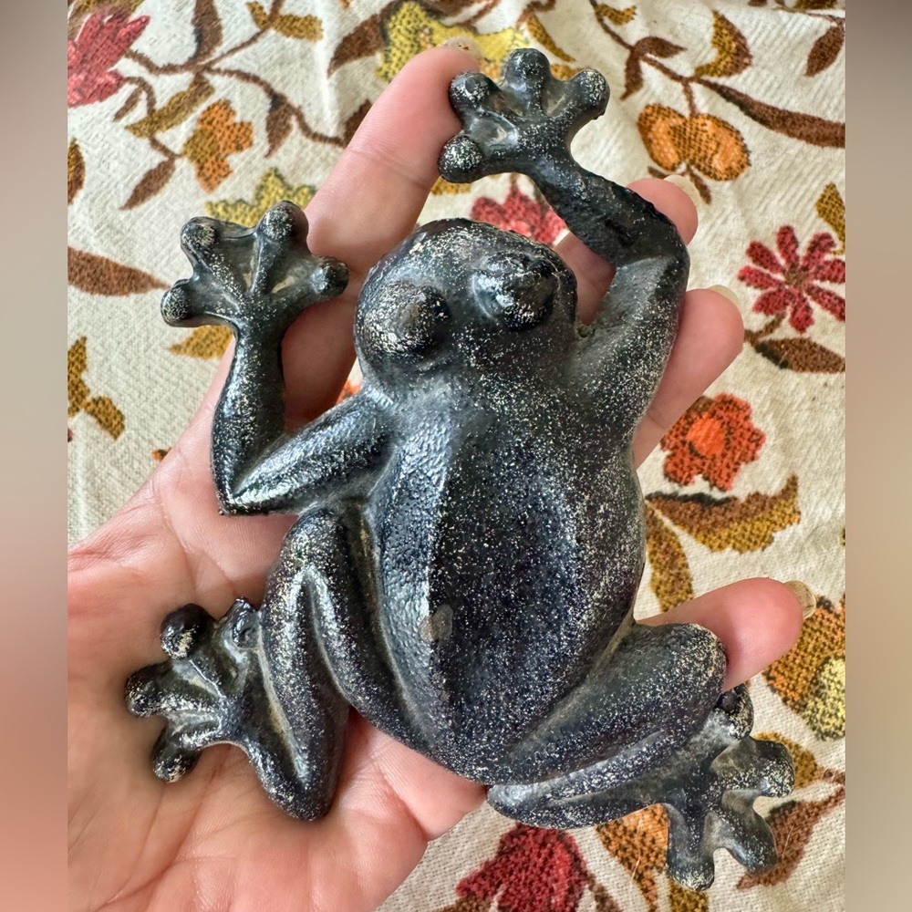 Cast Iron Frog Statue